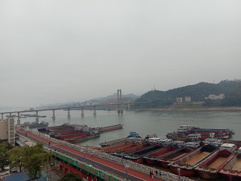 梧州亲子游梧州丽港酒店旁梧州河边小道 珠海长隆自驾亲子游