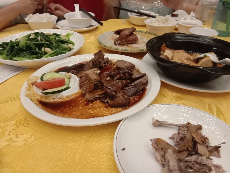 五谷芳乳鸽王大梅沙店的套餐 深圳亲子游学